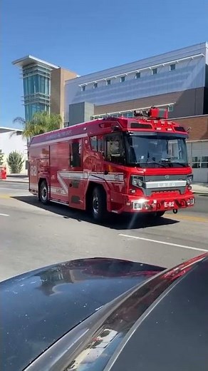 LAFD New Electric Rosenbauer (E 82), Arriving at station for push in ceremony. May/14/2022