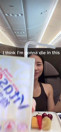 The turbulence panic attack girl incident.. @Mia baddie #foryou #fyp #xyzabc #viral