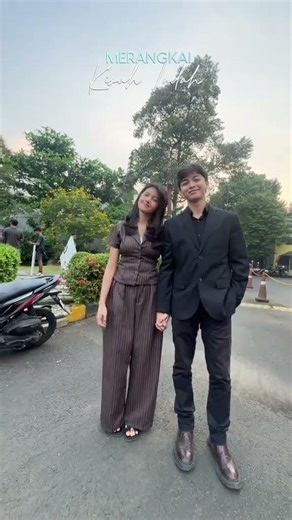 GK kuat liat hubungan romantis antara Kenzo and mutiara saat mengantar mutiara kerja! #viral #zora