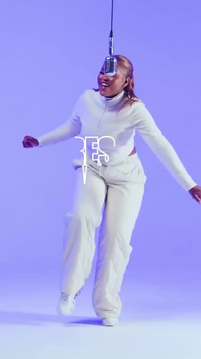 Explosive Duo Performance: Shandesh and Kharishma Live