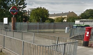 Turnpike Lane: Police cordon off scene of shooting