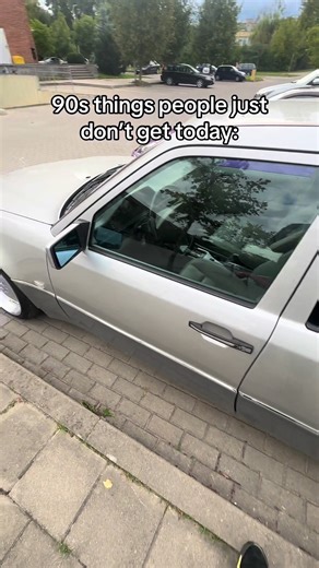 Are you old enough to know what’s going on in here? 🤔 Remember to use code DATA20 to get 20% off when checking any used vehicle with carVertical!