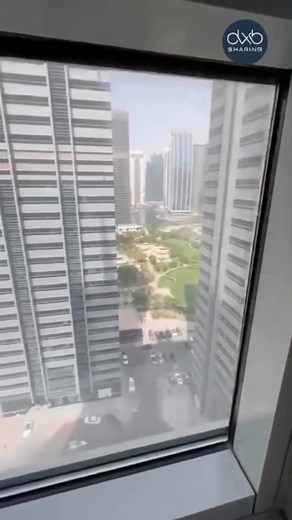 Room in JLT for girl (ladies apartment) available from 20/11/2025 - new apartment & furniture - walking distance to metro station - walking distance to Dubai Marina - Free WiFi , Dewa , gym , pool and cleaning service 📞 0507170501 W/A 0568874422 | Dxb sharing