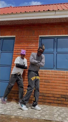 Clean Robot Dance That Deserves Endless Replays #RobotDance #DanceViral #CleanGroove #DanceShorts