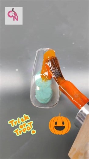 Easy Halloween Nail Art Tutorials 🕸️🕷️🦇🎃 #spookyhalloweennails #halloween2025 #halloweennails #halloweennailsdesign #nailarttutorial | Crazy Nailzz - The Nail Art Studio