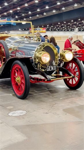 1914 Overland Model 79 classic engine sound at Detroit autorama 2026 Michigan