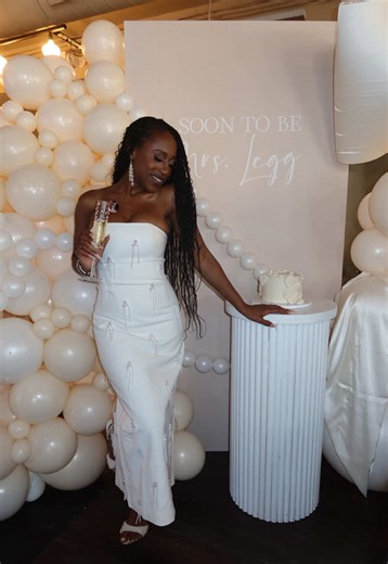 POV: It’s pearls, prosecco, and pure bridal energy 🥂💍 #BridalShower #PearlsAndProsecco #BrideEra #WeddingLoading #fyp