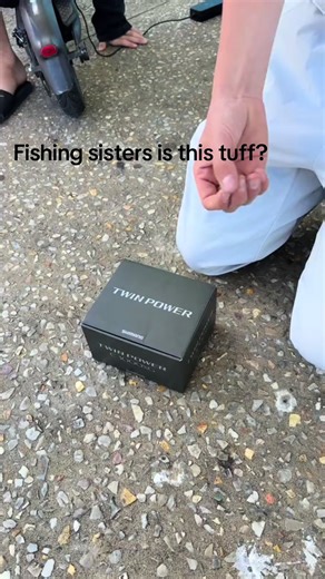 @Fishy Sisters | fish sisters