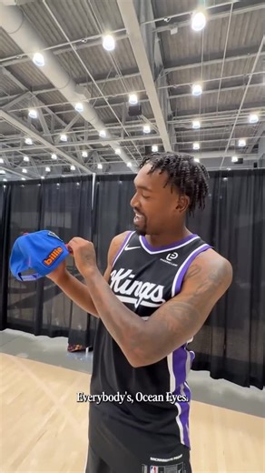 BILLIE EILISH TOURS | Billie via her Instagram Story! 🫧 — @billieeilish #billieeilish | Instagram