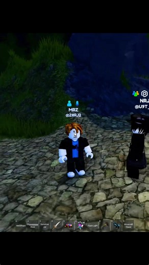 How to dress up your Roblox avatar for a sleek, edgy look