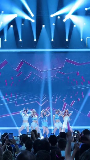 Exploring The BlizzCon 2023 Experience with Le Sserafim