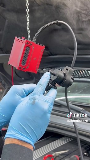 Diagnosing Faulty Purge Valve with HyperSmoke