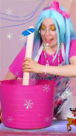 Jelly-tastic Grape Adventure! 🍇✨| The Ultimate Jelly Bucket Challenge