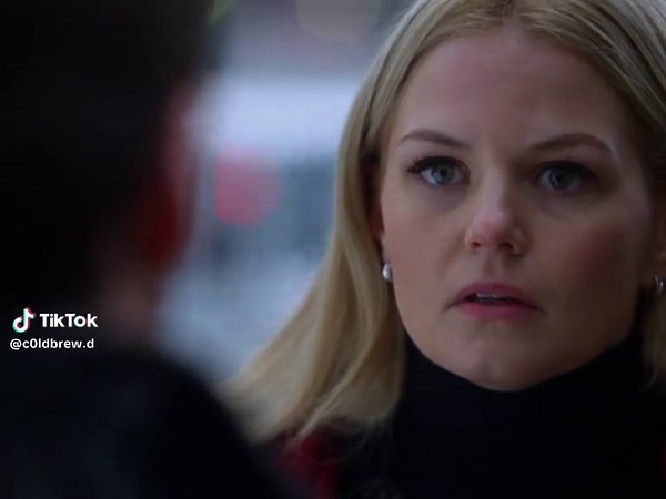 Captain Swan Moments in Season 3 of Once Upon a Time