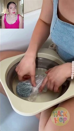 How to clean a super dirty shower (so satisfying) 🤔🧼 #hacks