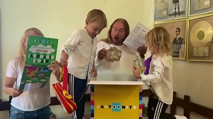 We’re excited about Cartoonito, a new preschool programming block on HBO Max & Cartoon Network! Launching tomorrow, Monday, September 13, at 10AM PT/ 1 PM ET with a virtual event where we celebrate Nito’s birthday - and you’re invited! 🎂 🎉 RSVP to the party at Cartoonitoparty.com/rsvp ! #cartoonitoparty | Roy Orbison Jr