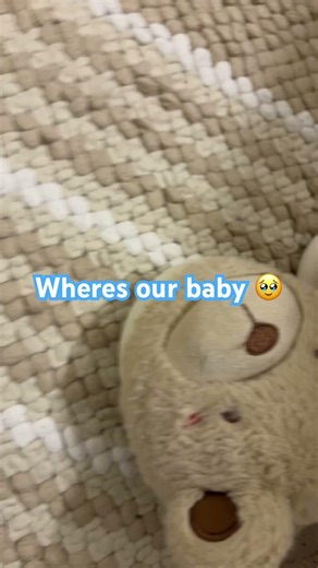 🩷🫧 Our beautiful slippers to keep our feet warm 🥰 #clockit 🤏🤏🤏 OH YEAHHHH SO GRATEFUL ☺️