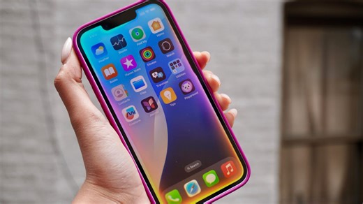 7 useful iOS 26 AI features launching alongside iPhone 17 (and these older models)