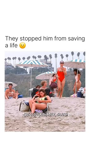 FILM SNAPS on Instagram: "🎬 Baywatch (1989–2001) 📍 Where to Watch (USA): Stream: Amazon Prime Video (Freevee) Rent/Buy: Amazon Prime Video, Apple TV ⭐ Ratings: IMDb 5.9/10 | Rotten Tomatoes Audience ≈60% 📖 Short Summary: Set on the sunny beaches of California (and later Hawaii), Baywatch follows a team of lifeguards who save lives, solve crimes, and deal with personal drama—all in slow motion. Iconic, over-the-top, and very ’90s, it’s more about vibes than realism. 🎭 Cast / Genre / Rated: Da