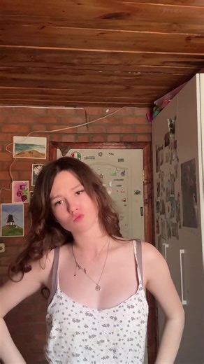 Відео користувача Anna-Maria (@mariaennll) з композицією «оригинальный звук - Apollinaria»