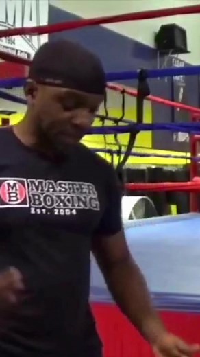 3K views · 66 reactions | He to choose the right mitts for developing speed, accuracy and power. Type [PUNCHER] to download our free punch number chart with full tutorial. This should be exactly what you desire to see vast improvement in days. #mittwork #focusmitts #boxingtips #ringside #boxinggym #boxingcoach #boxinglife | Master Boxing | Facebook