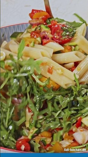 Italienischer Nudelsalat mit Basilikum | Lidl Kochen