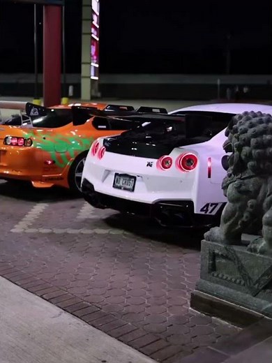 Supra MK4 Or Nissan GTR R35🤔#toyota#nissan#supramk4#gtrr35#jdm#cars#car#caredit#shorts#subscribers