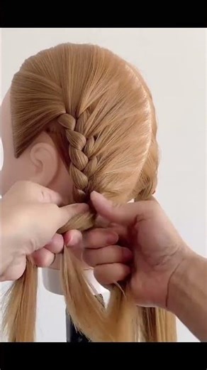Elevate Your Ponytail Game: Master the Side Ponytail