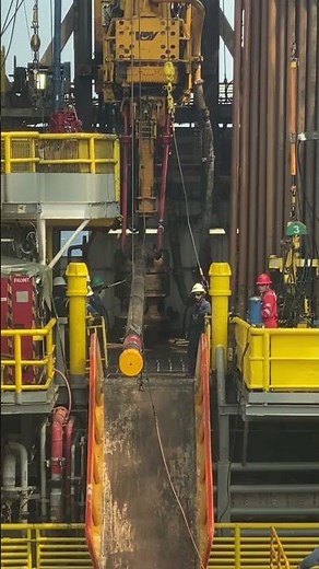 Offshore Run Casing #offshore #arms #drilling #rig #jackup