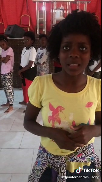 Augusto (@djenifercabralhillsong)’s videos with Surrender - Natalie Taylor