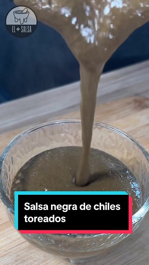 Salsa Negra de Chiles Toreados: Receta Fácil y Deliciosa
