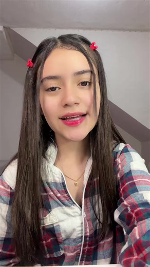 Videos de 𝐊𝒓𝐢𝒔𝒕𝒂𝒍𝒚 (@im.kristaly) con “sonido original - 𝐊𝒓𝐢𝒔𝒕𝒂𝒍𝒚”