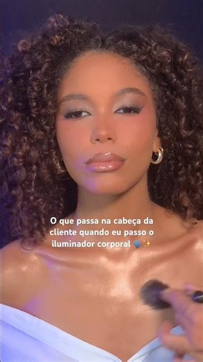 A maquiagem só está pronta após o GLOW DAS DEUSAS ✨ #makeup #maquiadorrecife #humor