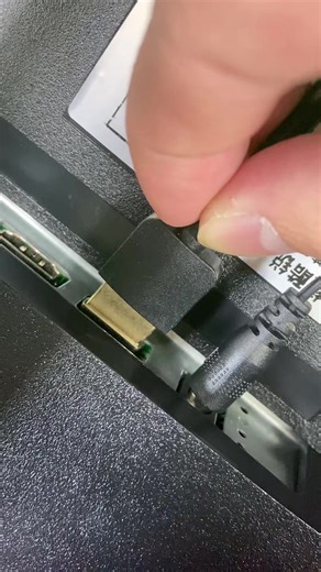 Wireless HDMI Transmitter for iOS Devices - Easy Setup