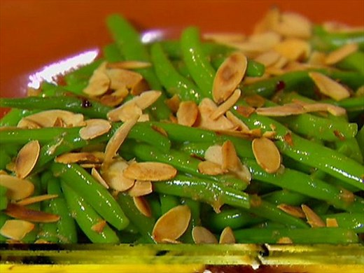 Almond Garlic String Beans