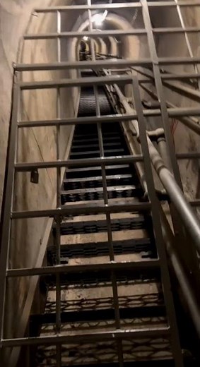 Exploring The Hoover Dam Overflow Tunnels And Turbine Room!! Inside The Dam!😵🙌