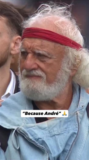 TOP14 Rugby (English) on Instagram: "Toulon changed their famous “Pilou Pilou” for late legend André Herrero. Instead of shouting “Parce que Toulon” (Because Toulon), the speaker took the initiative to switch the lyrics and shout “Parce que André” (Because André). Forever Red and Black 🖤❤️ #rugby #top14"