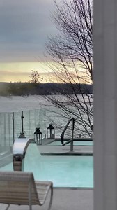 Le Spa Manoir Hovey Notre havre de quiétude, niché au cœur des paysages sauvages des Appalaches, est un lieu propice à la découverte de la tranquillité, de l’équilibre et du ressourcement. // Our haven, encircled by wild Appalachian landscapes, is a place to discover tranquillity, balance and mindfulness. #Spa #Nature #Wellness #relaischateaux | Manoir Hovey