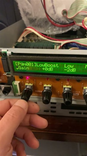 Yamaha A3000 Digital Sampler: new rotary encoders. #synth #retro