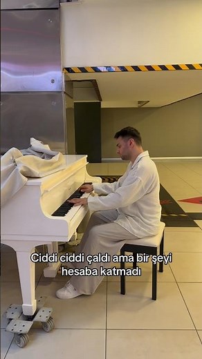 Artık piyano çalmaaycak #piyano #experience