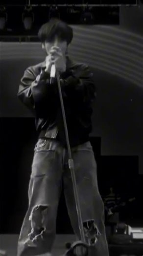 oh menu tere naal hogya pyaar💋🖤#bts #jungkook #edit #trending #fypシ #ytshorts #explore #jk