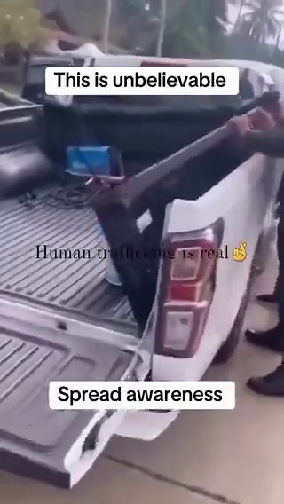 Human traffickers caught smuggling women through a secret door on a pick up truck 😳