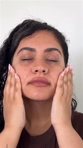 DIME on Instagram: "Minimal steps, maximum hydration 💧"