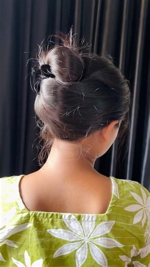 Quick & easy claw clip summer bun you must try ones 😍 #hairstyle #hair #hairbun #clawclip #shots
