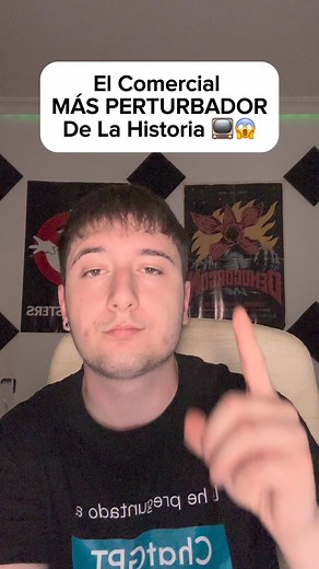 2.3M views · 24K reactions | El comercial más perturbador de la historia  | Niña fantasma aparece en comercial chino asustando y causando miedo, terror y horror a muchos durante años. Generó polémica ya que hasta el día de hoy es un misterio, y donde la misma producción del comercial quedó impactada con la aparción de alguien que no formaba parte del reparto actoral #terror #perturbador #fantasmas #niñafantasma #videosdeterror #horrortok | Enigma Videos | Facebook