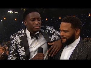 Victor Oladipo showed off the vocals at NBA Awards