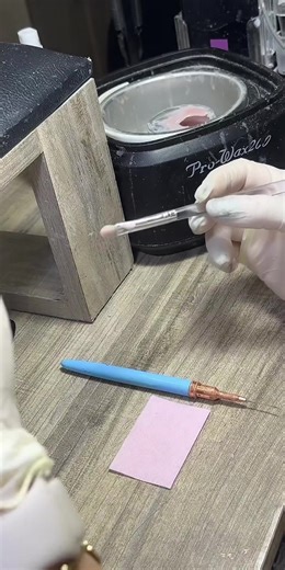 Técnica de Diseño de Uñas: Flotado y Equilibrio