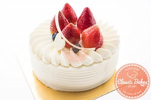 How to make a Fruit Sponge Cake