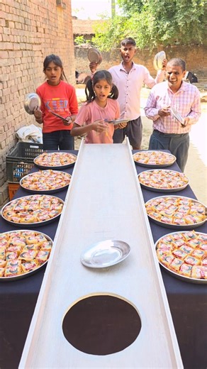 PLATE ROLL COLLECT CHALLENGE! 🍪 Parle-G Fans Ro Pade? 😭 Ultimate Family Win Test!" #shorts