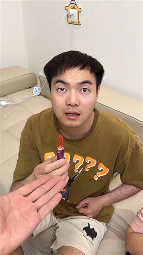 चिंटू ने मम्मी का लिपस्टिक खा लिया ll Carriage House wooden artist ll #cartoon #shortvideo